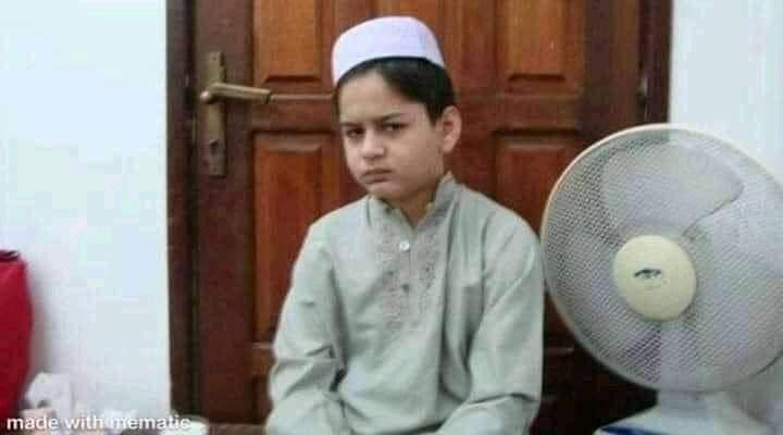 Moood right now without any reason😔 
#mood 😔