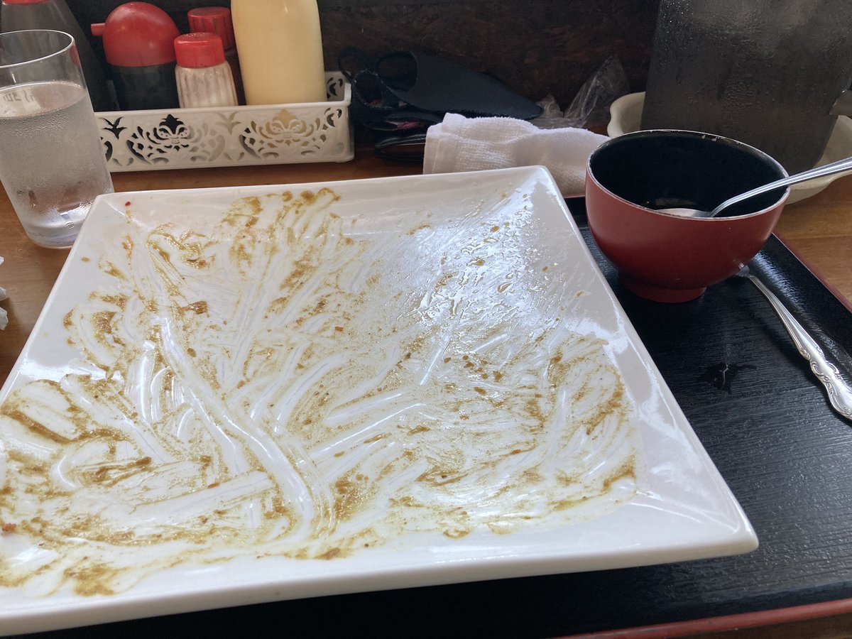 afsurf1's tweet photo. サーフィン後のカツカレーは至高😋 https://t.co/1YhLT01qnB