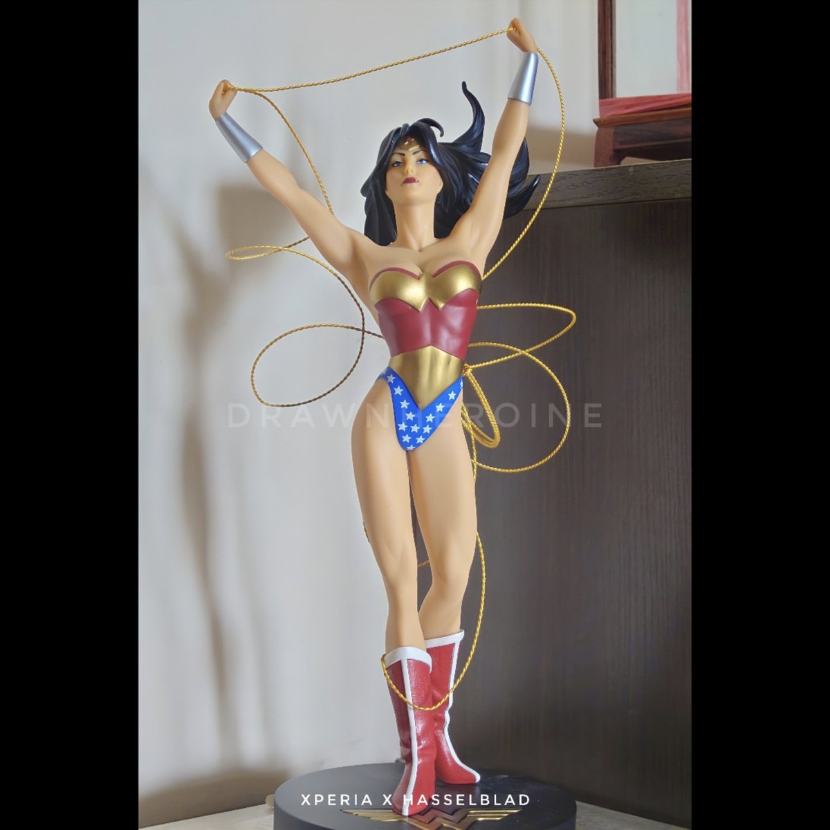 lightnight2012's tweet image. Wonder Woman Statue!
#WonderWoman #classicwonderwoman 
#dccomics