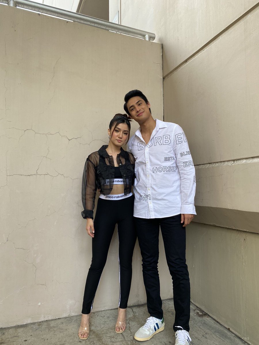 StarCinema's tweet photo. #HesIntoHer's @donnypangilinan and @bellemariano02 on @itsShowtimeNa! ❤️‍🔥 https://t.co/nScowl4G5F