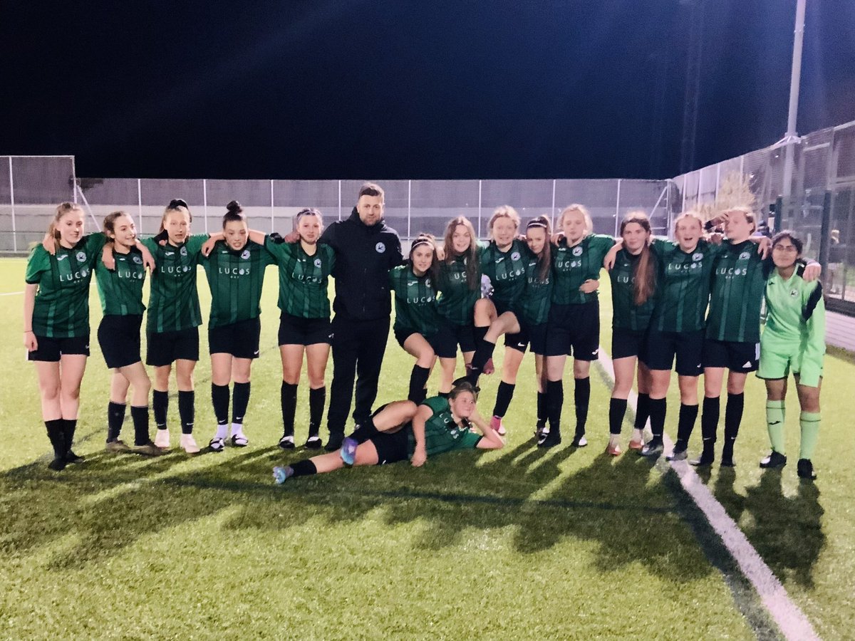 A Goal To Goal Game for the JPL Quarter Finals ⚽️ <a href="/BridgwaterUtd/">Bridgwater United FC</a> Amazing!!!!!! Positive and skilful play ⚽️ can’t wait for Leicester City in the Semis 💚💙 <a href="/JPL_WARRIORS/">JPL Warriors 🛡️</a> <a href="/nicturpin/">Nic Turpin</a> <a href="/H_Mclean91426/">Harry Mclean</a> <a href="/LillyWellesley/">Lilly Wellesley-Davies</a> @Charlot44648102 <a href="/freya41045886/">freya twigg</a> <a href="/EvieMurphy015/">Evie Murphy</a>