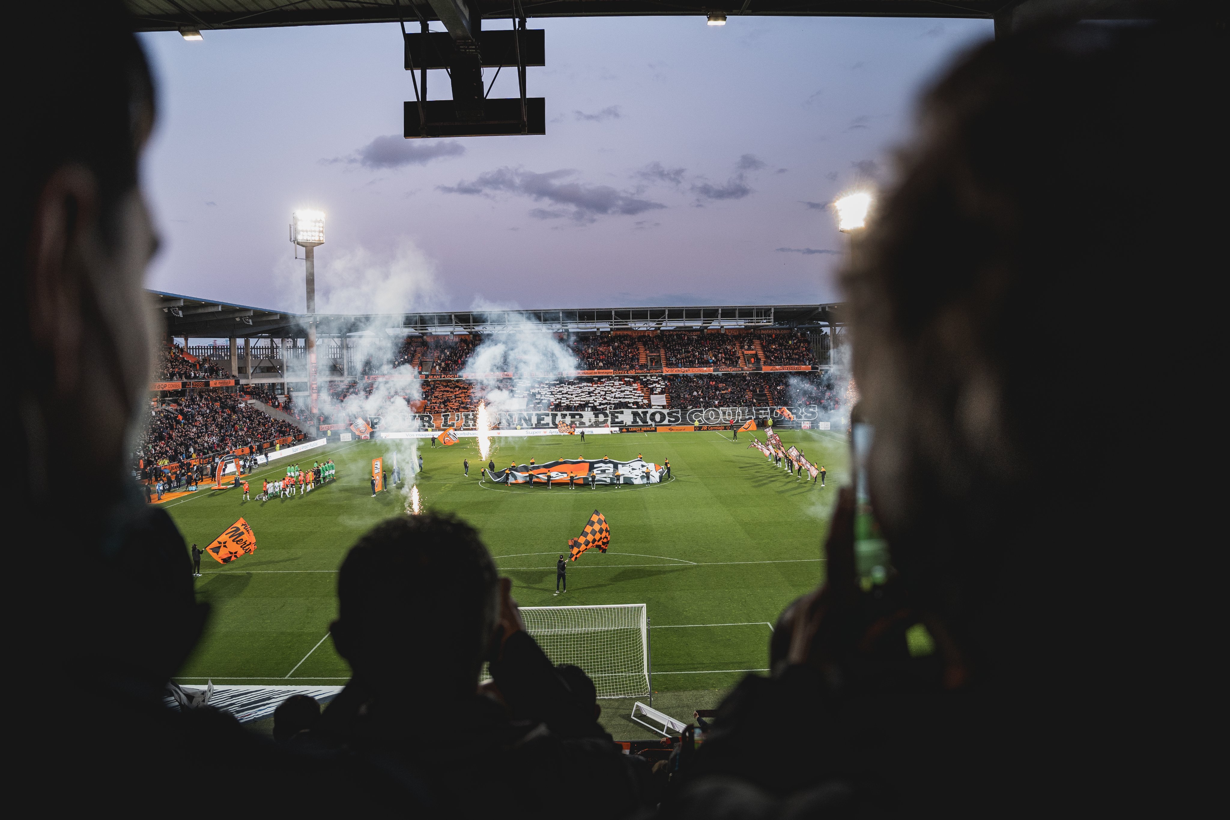 FC LORIENT 🐟 on Twitter: "👋📽️ Vous étiez au match hier soir ? Envoyez