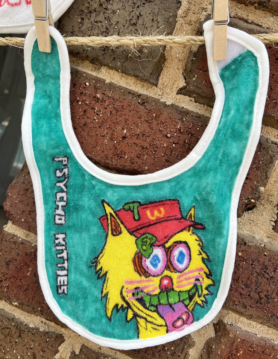 forkgenft's tweet photo. My daughters baby shower today. Design you own baby bibs. My son had to go with a @PsychoKittiesOG My new grandson will be wearing this daily. What do you think @Ugonzo_art @ElRealGenius Have to start them early representing the kittys. @PsychoMolliesOG @MadHareSociety #crofam https://t.co/ZtwBFT4TUy