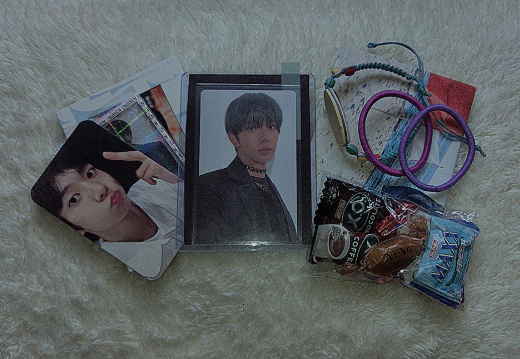 forheebaby's tweet photo. —💌 from @aphrocarts_

loe po! hee arrived safely huhu tysm for letting me adopt him, i really loved the very secured packaging, freebies and the yummy treats as well! hehe labyu 🫶🏻🤍 
p.s. ito na sign para magpabudol sa friends niyo hihi 

-ˋˏ #yna_buys ; #aphrocartproofs ˎˊ- https://t.co/9FQDQL4T9H
