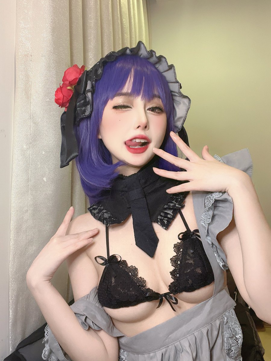#cosplay #喜多川海梦 #更衣人偶坠入爱河 
自拍完整版20张就在https://t.co/FCRtusvRIj https://t.co/2stqkvrkux