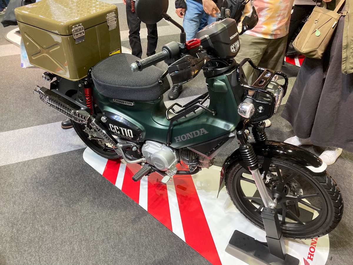 koma_tabi's tweet photo. 名古屋モーターサイクルショー
人いっぱいです。 https://t.co/Bt6834FdX2