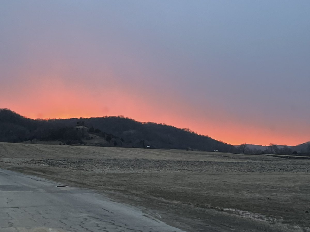 What a sight to be had out in the Driftless 
#getoutinnature
#DMG