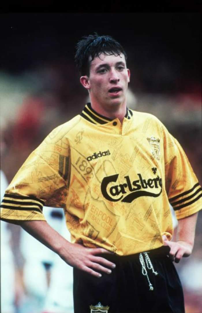 Happy birthday
Robbie Fowler 