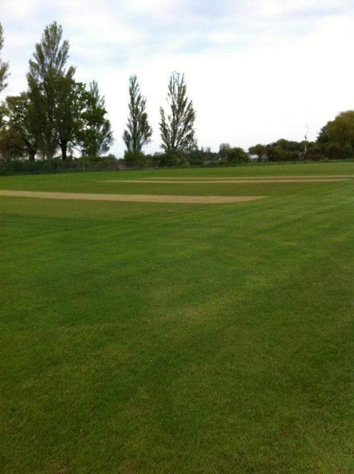 Terrington_CC's tweet photo. Field day today! 
Lets hope those blue skies stay exactly as they are and the field will look something like this again 😏 
Anyone wanting to come down and lend a hand is more than welcome 😁 🏏
#field #work #grass #fieldday #cutgrass #green #cricket #Terrington #villagecricket https://t.co/MgJgquubkq