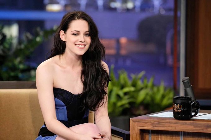 Happy birthday to the love of my life Kristen Stewart.. So beautiful    I burn for u  