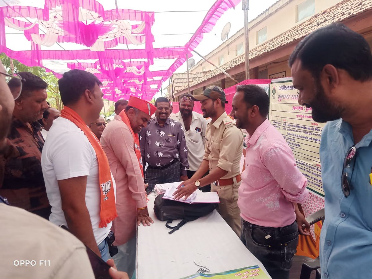 AtmaAravalli's tweet photo. અરવલ્લી જીલ્લામાં બધાજ તાલુકામાં યોજાયેલ સેવાસેતુ કાર્યક્રમમાં  આત્મા પ્રોજેક્ટ દ્વારા આવેલ ખેડૂતોને   પ્રાકૃતિક ખેતી વિશે માહિતી આપવામાં આવી. https://t.co/PMsB5KCyYN