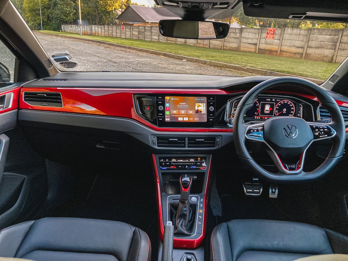 khuleonwheels's tweet image. Turning up the heat this weekend is the face-lifted VW Polo GTI that we welcome with warm hands from its heated steering. Powering the GTI is a 2.0l turbocharged, 4-Cylinder petrol engine that pushes out 147kW/320 Nm and will do a claimed... #NewVolkswagenPolo #PoloGTI