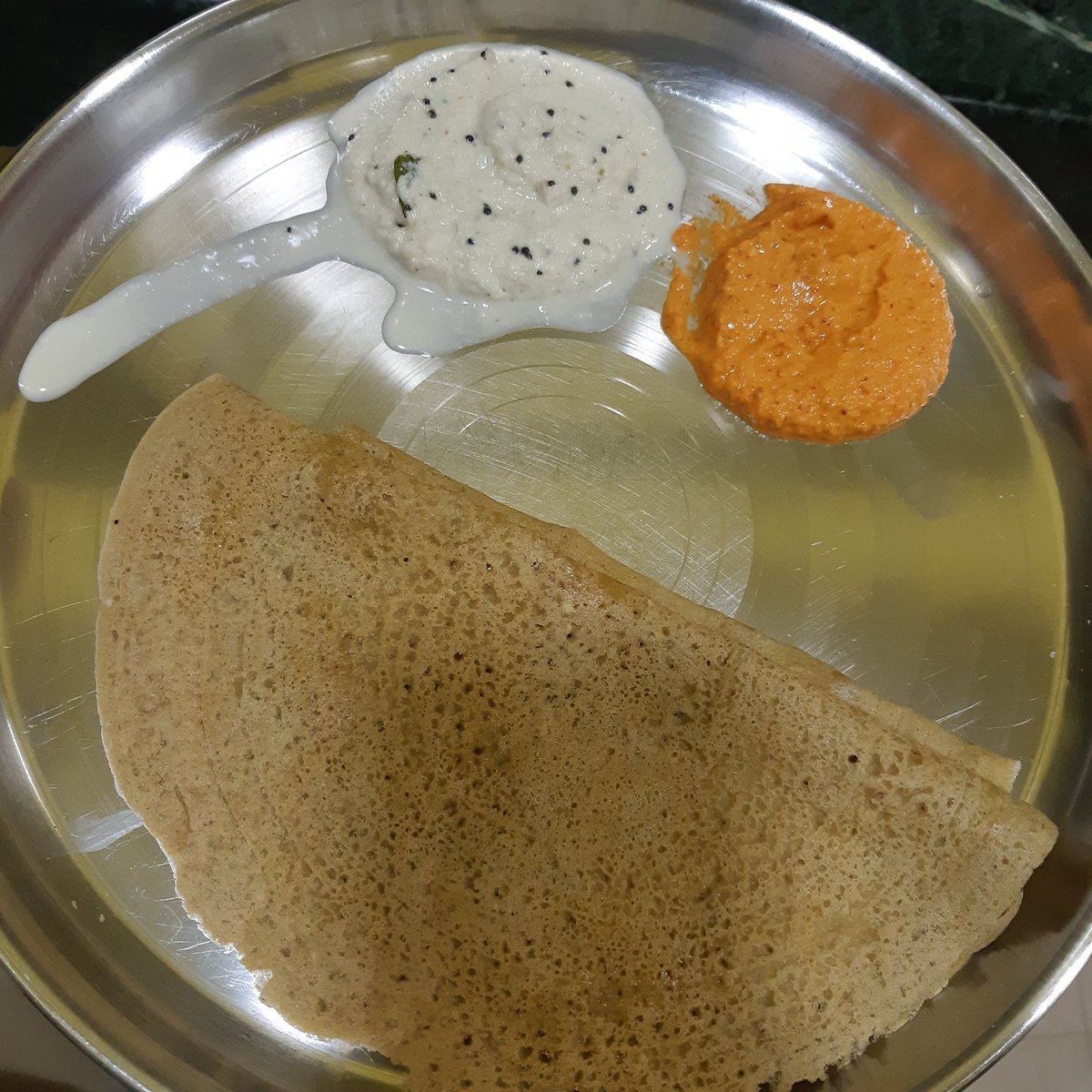 batterstore's tweet photo. Yummy #dinner adai with 2 of our special #chutneys 🤤🤤

#Adai keeps tummy full for a longer duration as it is fortified with #wholesome lentils and spices. 

#idli #dosa #homemade #homecooked #batterstore #batterstoreindia #nutrition #dinnertime #lunchscenes https://t.co/upYue79u10