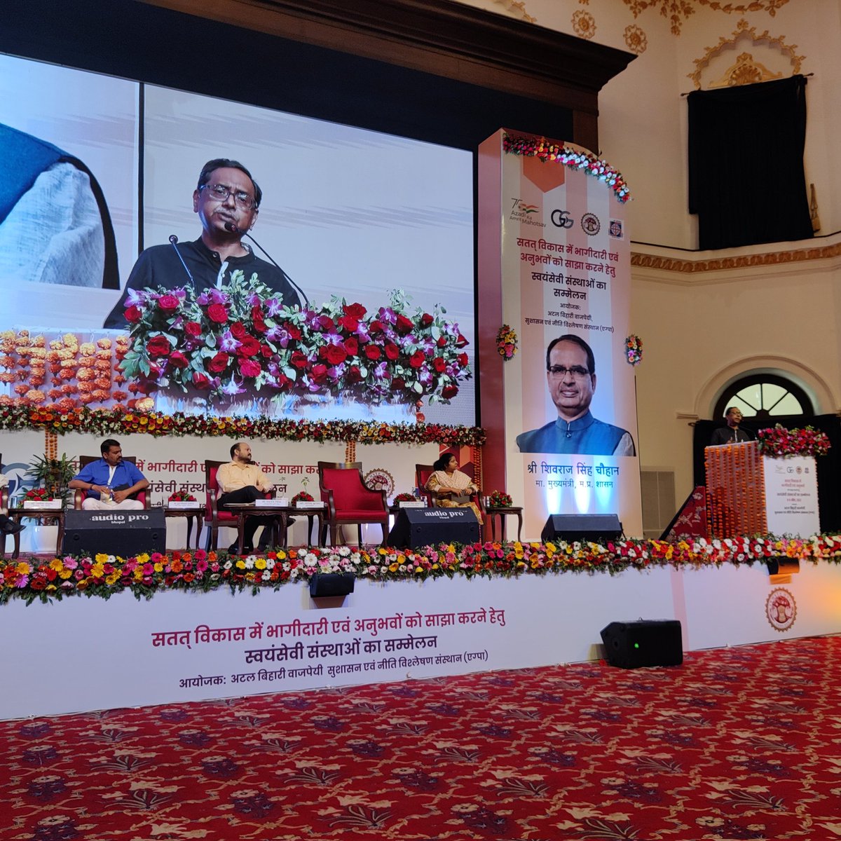 <a href="/yogeshkumar93/">Yogesh Kumar</a> leads reflections on linking programme impacts assessment with bottom-up part resrch with grassroots CSOs <a href="/AIGGPA/">AIGGPA</a> convened #CSOConclave  Bhopal <a href="/PRIA_India/">PRIA India</a> <a href="/Samarthan_CDS/">Samarthan CDS</a> <a href="/UNESCOchairCBR/">UNESCO Chair in CBR & Social Responsibility of HE</a> <a href="/Sachin_Chat/">Sachin Chaturvedi</a> <a href="/akhosla40/">Ashok Khosla</a> <a href="/sahbhagi_ssk/">Sahbhagi Shikshan Kendra (SSK)</a>