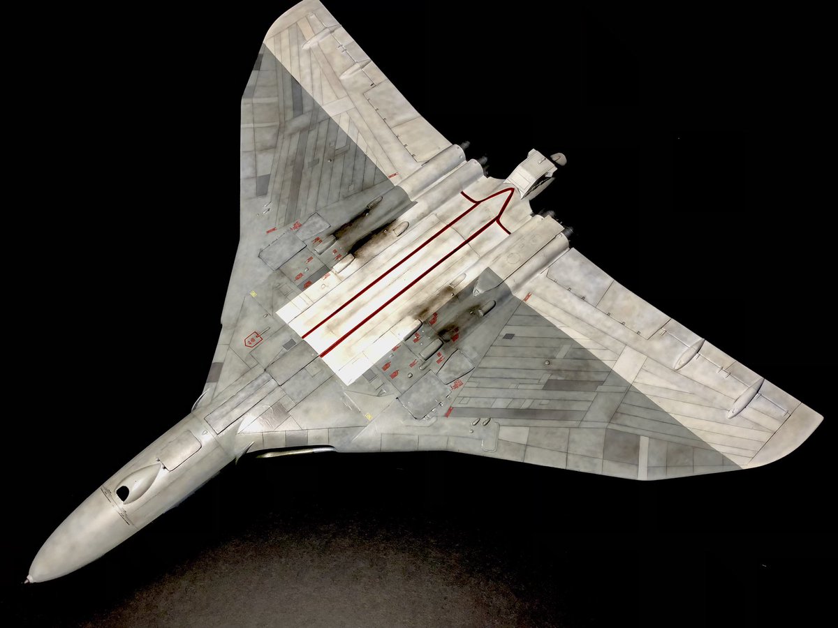 AcePilotV's tweet photo. Airfix 1/72 Vulcan (1983 mould). I spent a huge amount of time on this project, around 8 months due to all the painting and rescribing but I am extremely happy with how this turned out. I am very proud to have this displayed at the @AvroHeriMuseum https://t.co/AI3zYxT3sj