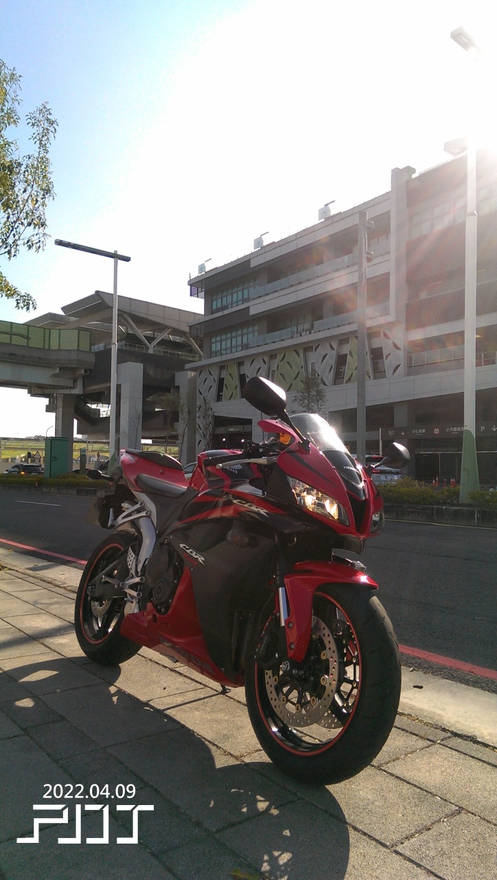 ジョイちゃん 1975 デニムレース バミューダパンツ - ブルー | ZARA Japan / 日本