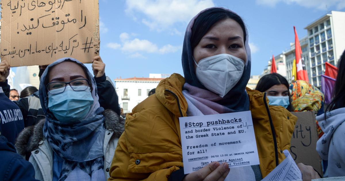 Human Rights Watch (@hrw) on Twitter photo "At a time when Greece welcomes Ukrainians as āreal refugees,ā it conducts cruel pushbacks on Afghans fleeing similar violence," says <a href="/BillFrelick/">Bill Frelick</a>. This double standard makes a mockery of purported European values of equality, rule of law, and dignity.
trib.al/Air7ohw "At a time when Greece welcomes Ukrainians as āreal refugees,ā it conducts cruel pushbacks on Afghans fleeing similar violence," says <a href="/BillFrelick/">Bill Frelick</a>. This double standard makes a mockery of purported European values of equality, rule of law, and dignity.
trib.al/Air7ohw