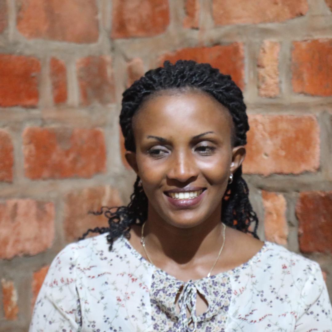 Yitwa Marianne Mamashenge yarakuze aba Impinganzima ibereye U Rwanda 🤝🇷🇼

Warakoze kubaho ❤❤ #Kwibuka28