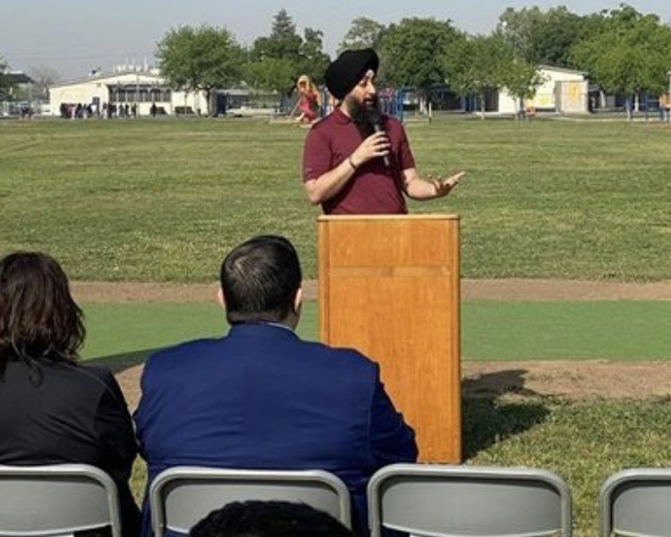 californiawale's tweet photo. Excited to celebrate the first #Cricket pitch in west Fresno county at #MadisonElementary with @CentralUSD https://t.co/7oBljJhnhN