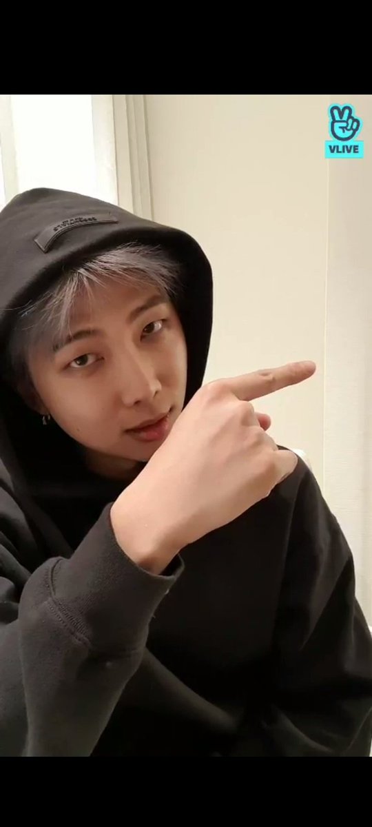 Milkegguk's tweet photo. EVERYBODY SAY THANK YOU JOON 🥺🤲🐨 https://t.co/EtOPMD1qzm
