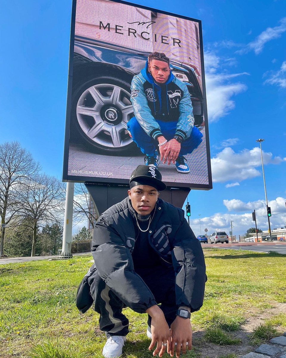 TayMusaOfficial's tweet photo. My First Modelling Billboard 🙏🏾 So Grateful &amp; Humbled 🙏🏾 https://t.co/PBmCVu5d6x