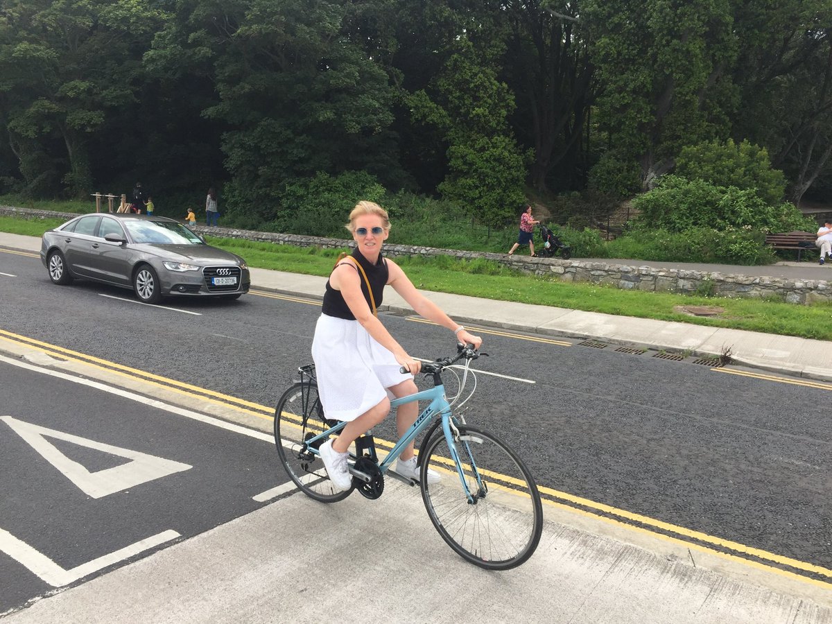 JoannaDonnellyL's tweet photo. Someone stole my precious blue trek outside priory hall apartments near fr collins park last night. If anyone has seen it please please give me a shout. I’m going to be lost with it. #bike #stolenbike @GardaTraffic @IBIKEDublin @dublincycling https://t.co/TYBGVeKi6P
