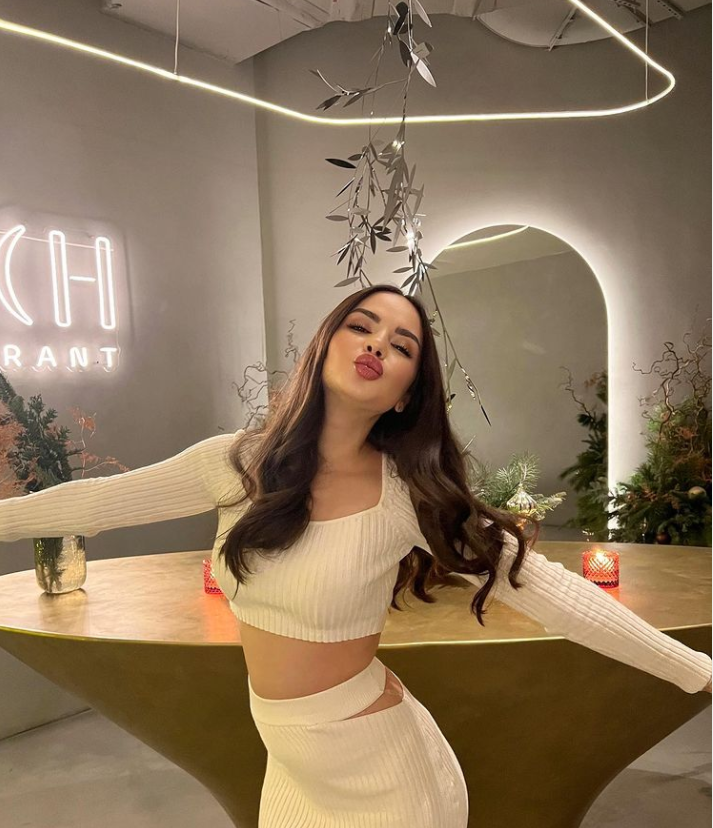 Despite the volatility of the market, I am still profitable with my short-term investments and trying to make bigger profits while also taking them out of my wallet to pay for daily expenses.