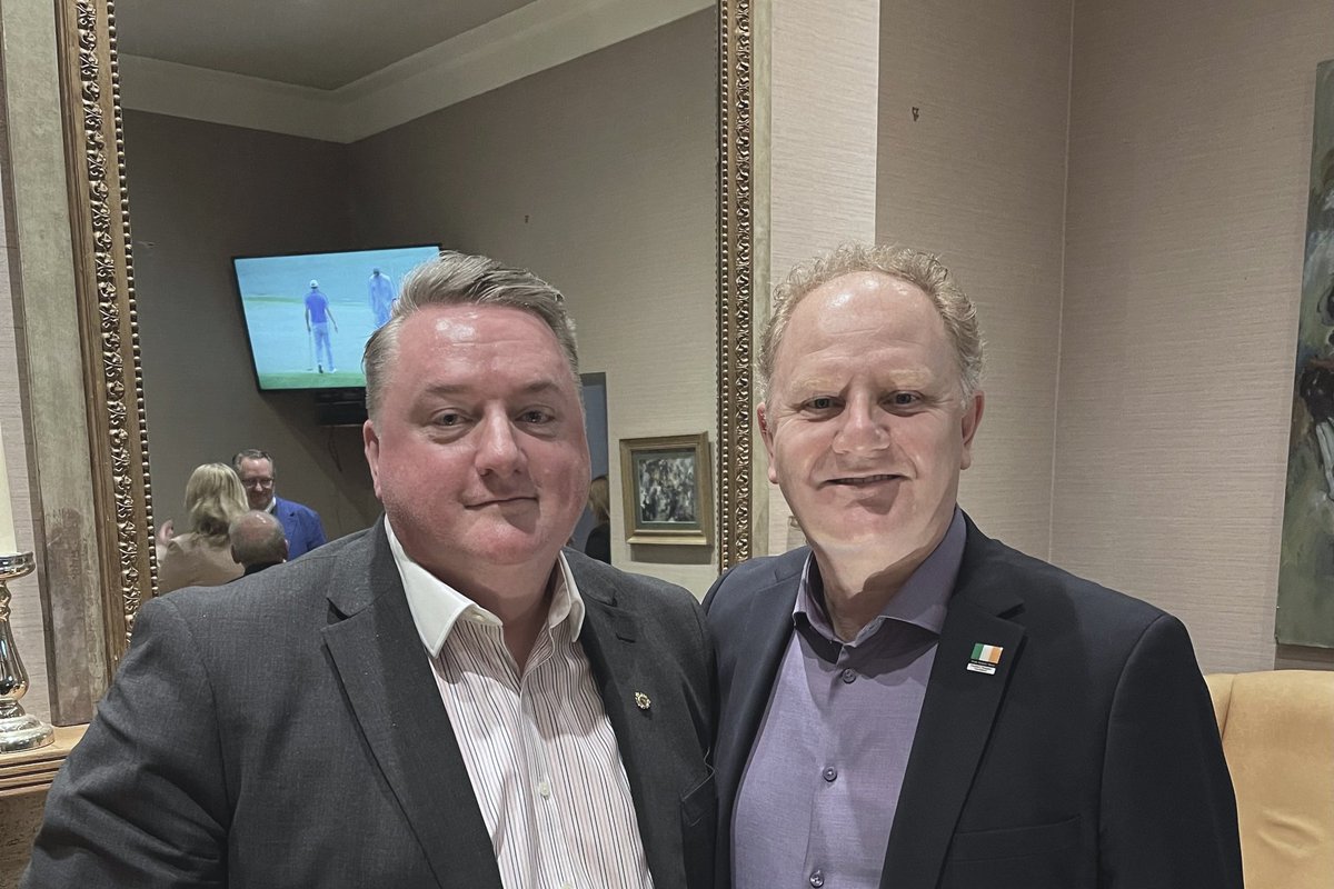 davidmtdelaney's tweet photo. 🇺🇸🇮🇪 Great evening in Dublin @sgc_dublin with New Jersey State Assembly Members &amp; Speaker Coughlin @SpeakerCoughlin  @WayneDeAngelo1  @JoeDanielsen17 as they tirelessly work strengthening Irish-American cultural &amp; business bonds &amp; to protect The Good Friday Agreement 🇺🇸 🇮🇪 https://t.co/pZg9DgF7UI
