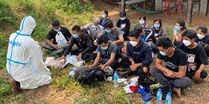 Around 50 undocumented Burmese migrants, including 30 men and 20 women, were arrested for illegally entering Kanchanaburi province in western Thailand, Kanchanaburi News said. /1
