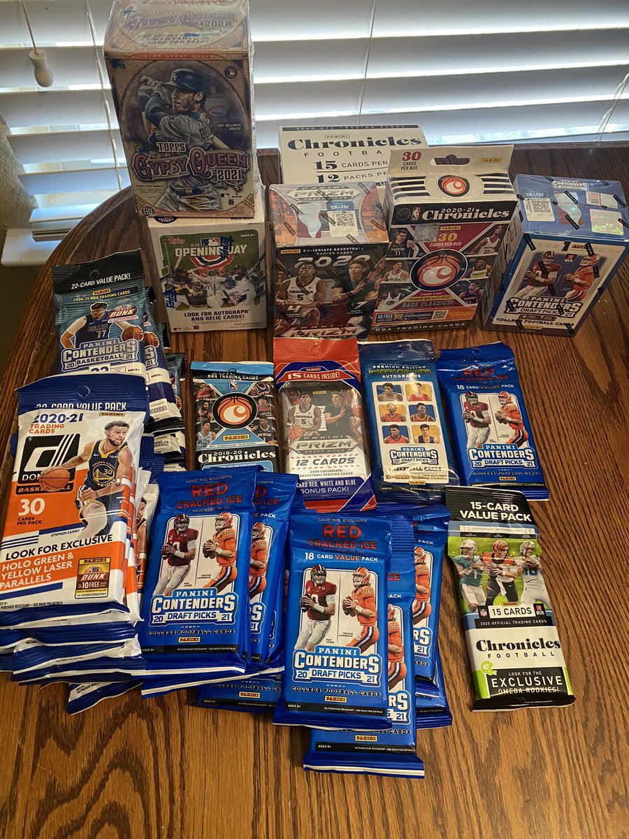 LtdCards's tweet photo. *LAST CALL SUPER SALE* 

DM for prices!

@HobbyConnector 
@TheHobby247 
@SportsSell3 
@CardboardEchoes https://t.co/5lEO9S93fC