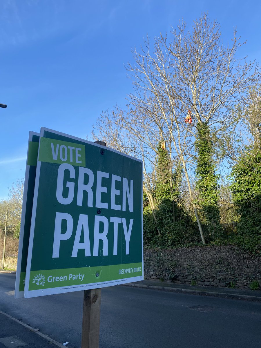 PaulInskipSSP's tweet photo. The he only way you can vote these days #votegreen #greenparty #dontbuildongreenbelt #saynotoamazon @SaveOurSpen https://t.co/Xxhf2E1ieT