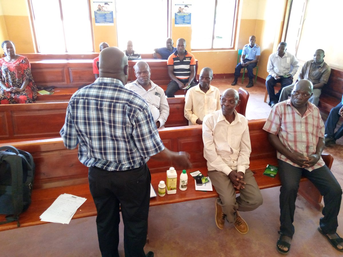 A workshop training at with community leaders at the Kakiri Sub-County headquarters. At the event, we elaborated on h to obtain optimum yields from coffee growing using both BiNiKPhos and Nugro and the program will proceed to the various villages headed by the community leaders. https://t.co/8i3qosP0ui