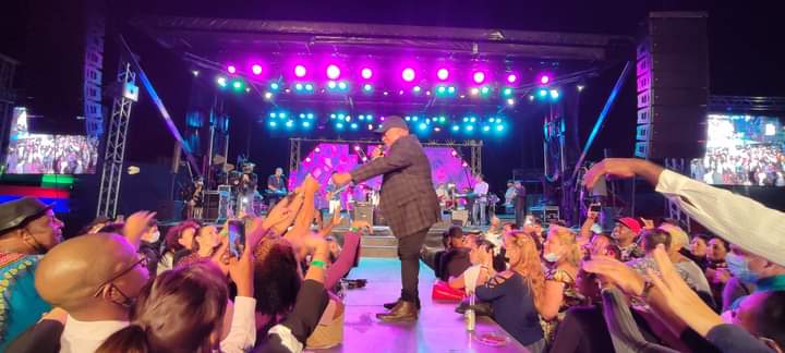 🎊#Cuba y #LaHabana siguen de fiesta con el #SanRemoMusicAwards...🇨🇺💖🇮🇹
Así fue la noche de este viernes en el #Club500.... 
Llégate hoy con elenco de lujo...!!!

 #SanRemoMusicVa #sanremomusicawardscuba #srmacumplesueños