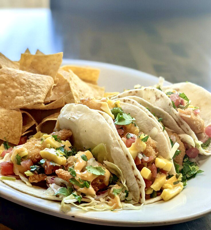 CentralWaukee's tweet photo. 💥Boom Boom Shrimp Tacos💥 shrimp tossed in our boom boom sauce &amp; topped with jalapeño slaw, fresh pico, &amp; mango! 

#tacoseveryday #boomboom #fresh #wheresmybeer #eatlocal #craftbeer #morethanburgers #nomnom#waukee #desmoinesweddingshow https://t.co/MKl59tOePX