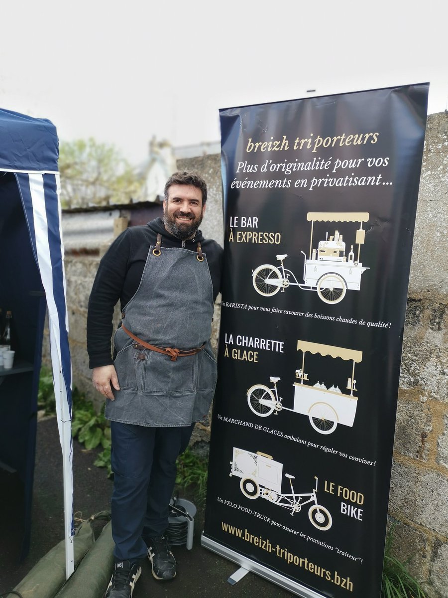 CMB Saint Brieuc Sainte Thérèse
AG 2022.
La belle équipe des administrateurs et salariées devant le triporteur !
Une matinée gourmande pour tous !
Soleil et bonne humeur au Rdv !!!
<a href="/CreditDd22/">Crédit Mutuel DD22</a> <a href="/cmarkea/">Crédit Mutuel Arkéa</a> <a href="/WeAreArkea/">WAA|Actus</a> <a href="/cristelall/">Christelle Allain</a> <a href="/panpuillandre/">Puillandre</a> <a href="/LDuchateaux/">L🅰️ure Duchateaux</a>