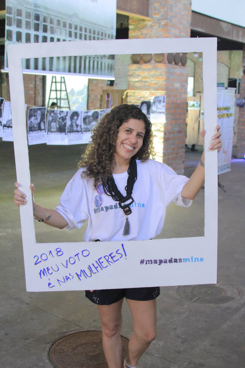 mapadasmina's tweet photo. #tbt fora de época, lembrança sempre em boa hora: nossa co-fundadora @crisvianna13 no nosso primeiro evento presencial lááá nos idos de 2018 - o fórum rio da @casafluminense. recado dado: 2022 meu voto segue sendo nas mulheres! #2022voteemmulheres #mapadasmina https://t.co/eMkpZsNOTX