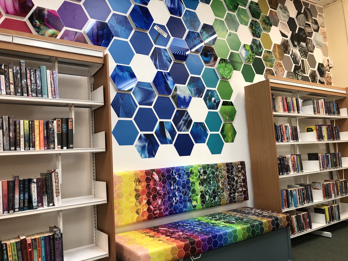 DionneRuffy's tweet photo. So proud to been asked by ⁦@ArtlinkHull⁩ for ⁦@maletlambert⁩ art dept to work alongside artist Sarah Daniels. Its great the  pupils have exhibited their photos for the community to enjoy as they visit Ings Resource center. https://t.co/BEMtTkXzP9