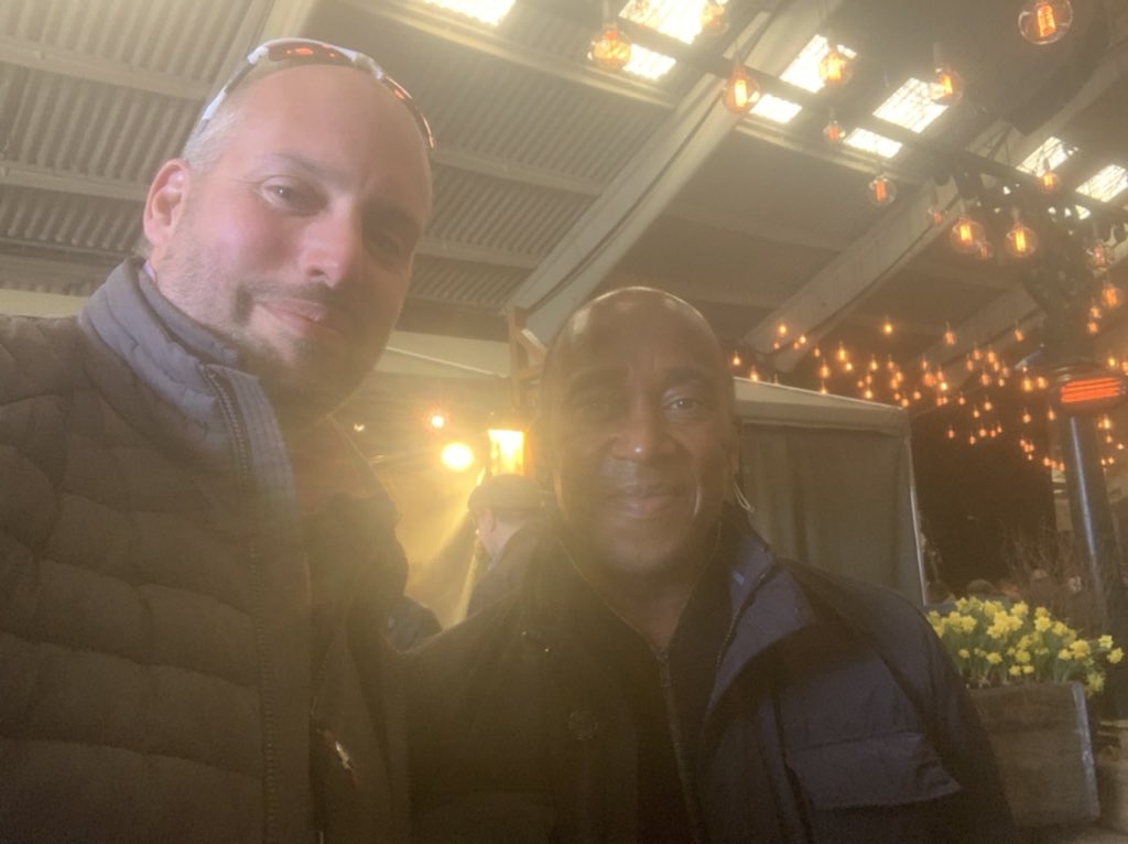 TheMartinSwann's tweet photo. @LewisHamilton I was super privileged to meet to meet your father today at the @GoodwoodRRC #79MM he’ absolute gent and was accommodating and I felt bad imposing on his day. I told him he was an inspiration to me as a father on how I should support my kids to realise their dreams https://t.co/ydfzrwuSVF