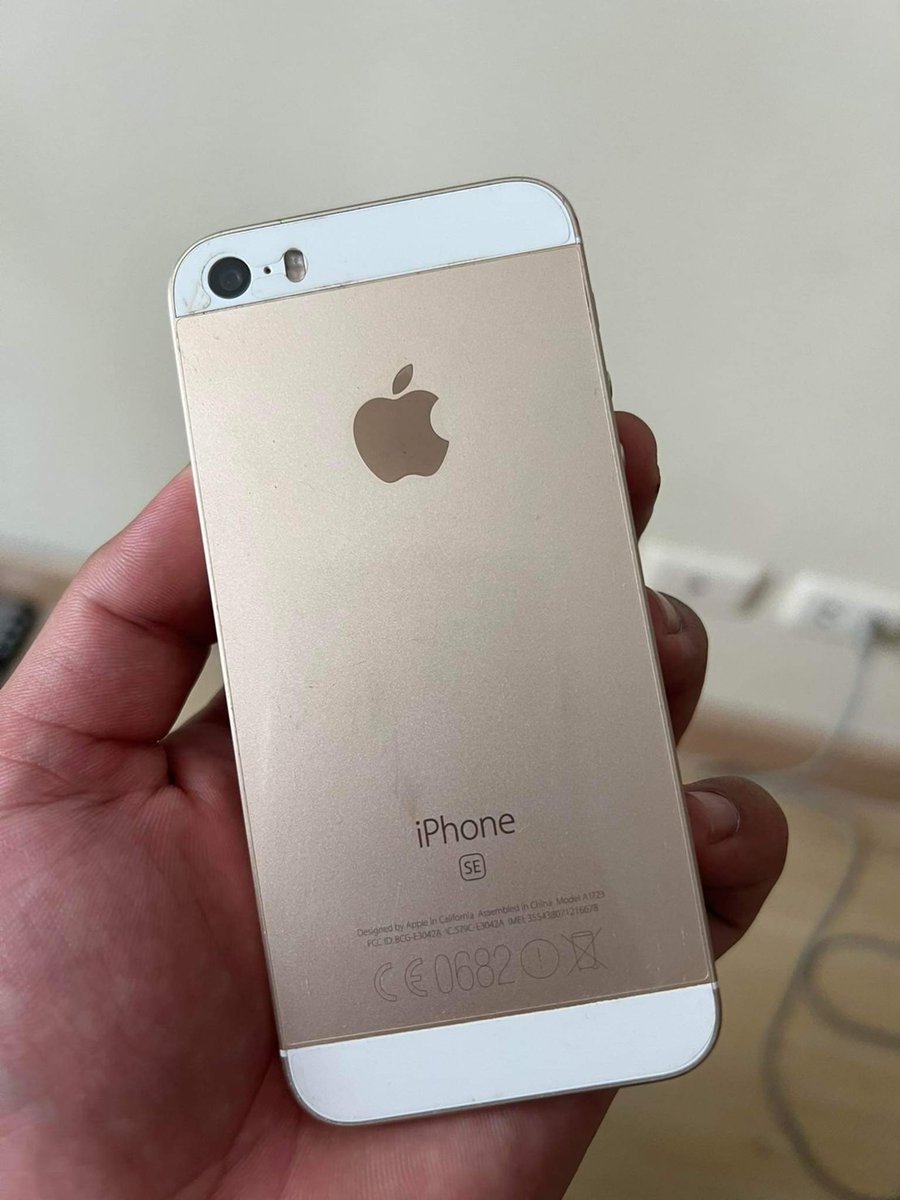 vicxxter's tweet photo. iPhone SE 64GB 
สุขภาพแบต 80%
สแกนนิ้วมือใช้ไม่ได้❌
ราคา 2,000 บาท สนใจสอบถามเพิ่มเติมได้ค่ะ
#ไอโฟน #ไอโฟนมือสองราคาถูก #ไอโฟนราคาถูก #ไอโฟนมือ2 #ไอโฟนมือสอง #ไอโฟนse https://t.co/3PjTqksxXh