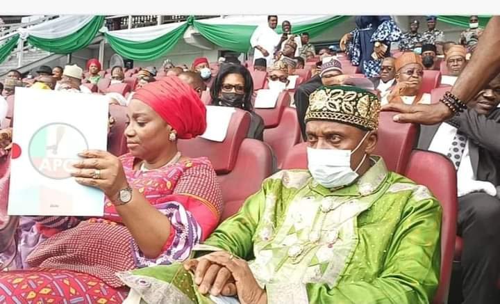 quickresponse9's tweet photo. BREAKING: Rotimi Amaechi Declares To Contest For President In 2023 https://t.co/LV6NW5pIGp https://t.co/b61gzy2qbI