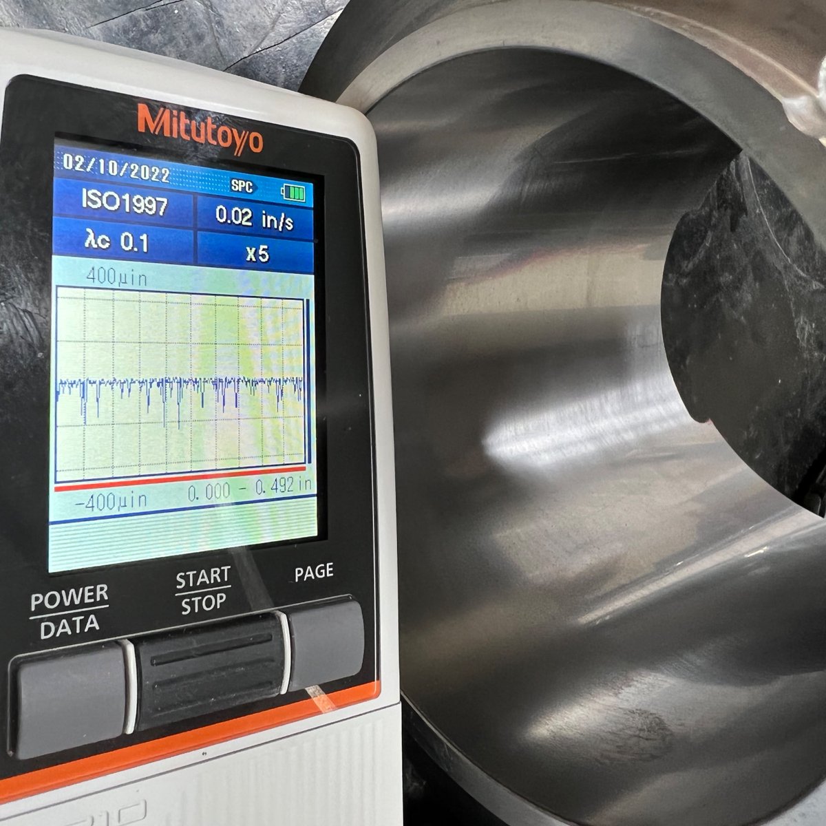 SealTotal's tweet image. Why does cylinder bore finish matter? Simply put, motor oil is the "gasket" between the piston, the piston ring and the cylinder wall. The surface texture of the cylinder wall retains the oil so that it can form the "gasket".
#Efficiency #GasPorted #Piston #PistonRing #Horsepower