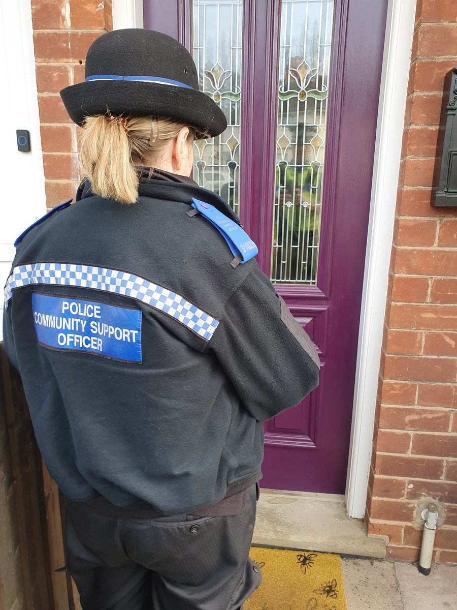 BillesleyWMP's tweet photo. Out with #pcsojones @sellyoakWMP today before heading over to Billesley https://t.co/NcpE3DMZhb