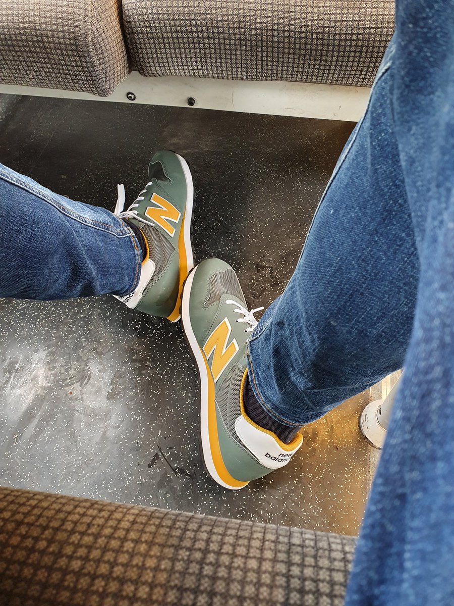 Så rullar tåget söderut för nya äventyr, ~140 mil för Kamraterna. Väl mött i Helsingborg imorgon. Äääääng #ifkgbg