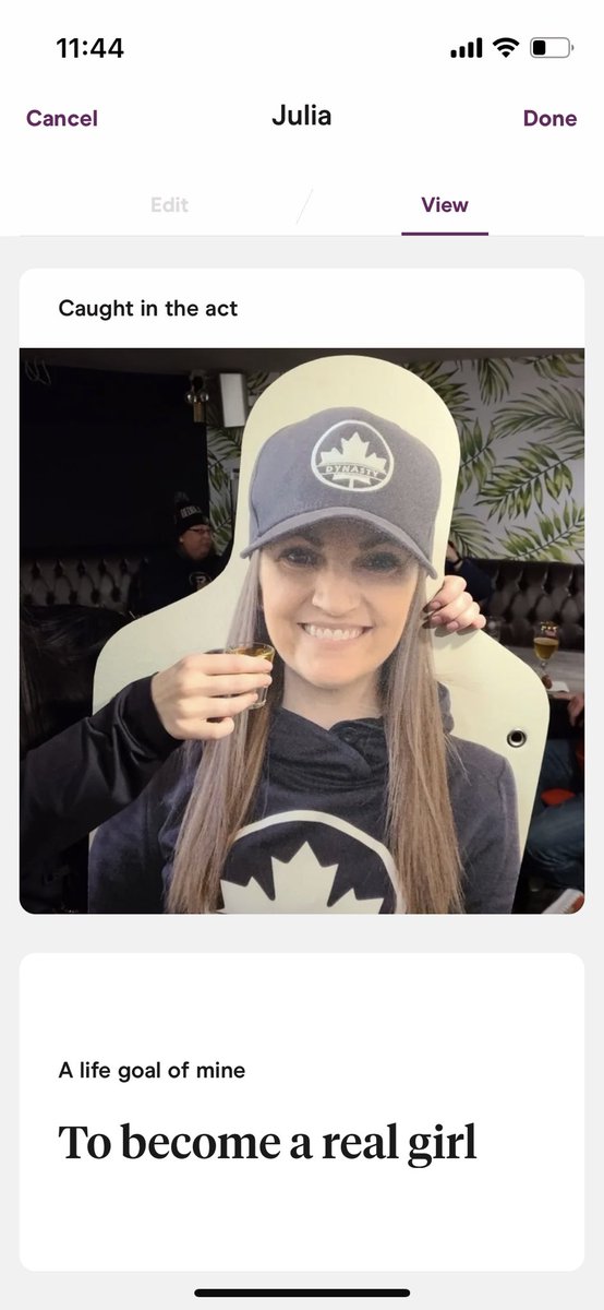 juliaweagle tweet media