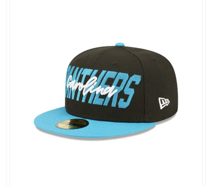 deejayoleary's tweet photo. So annoyed at @NewEraEurope 1stly cannot get one of these hats and then secondly the other one is in limited sizes!!!!! What is the point of wanting a worldwide fan base when you cannot get the Merch you want!! #wishilivedinamerica @neweracap #newera https://t.co/LV94FMdIuE