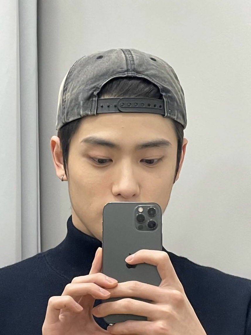 notkalii's tweet photo. snapback
#NCTzenSelcaDay #JAEHYUN https://t.co/k8Wepw1UfI