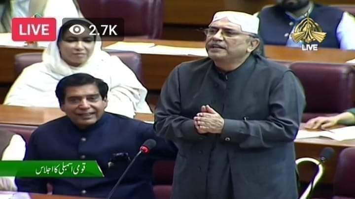 HaleemAdil's tweet image. اسپیکر صاحب خدا کا واسطہ ووٹنگ کرالیں، امریکہ بار بار پیسے واپس مانگ رہا ہے

#امپورٹڈ_گورمنٹ_نامنظور