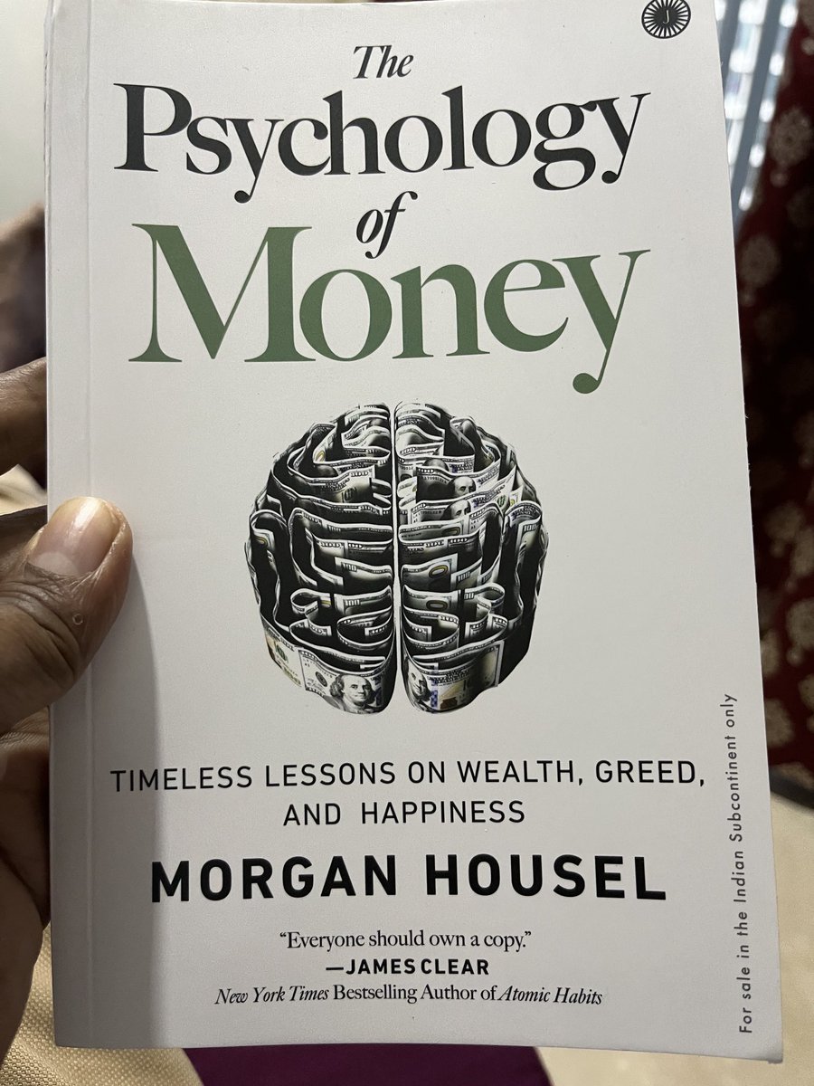 Finally down to reading this #book which I have been meaning to for a long time .. ⁦<a href="/morganhousel/">Morgan Housel</a>⁩ psychology of #money … the intro itself has set the tone … finance is more about #behaviour than #maths #fissionwealth #personalfinance … looking forward 😊