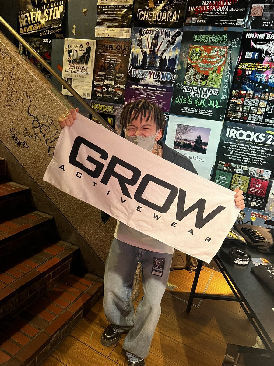 GROWactivewear's tweet photo. Thanks @Gen_HIKAGE 
New item "GROW Face Towel"

リンク👇👇👇
https://t.co/QU60QLGiM7

#grow #growactivewear #facetowel #training #trainingwear #apparel #fashion https://t.co/wYdl6VSoIQ