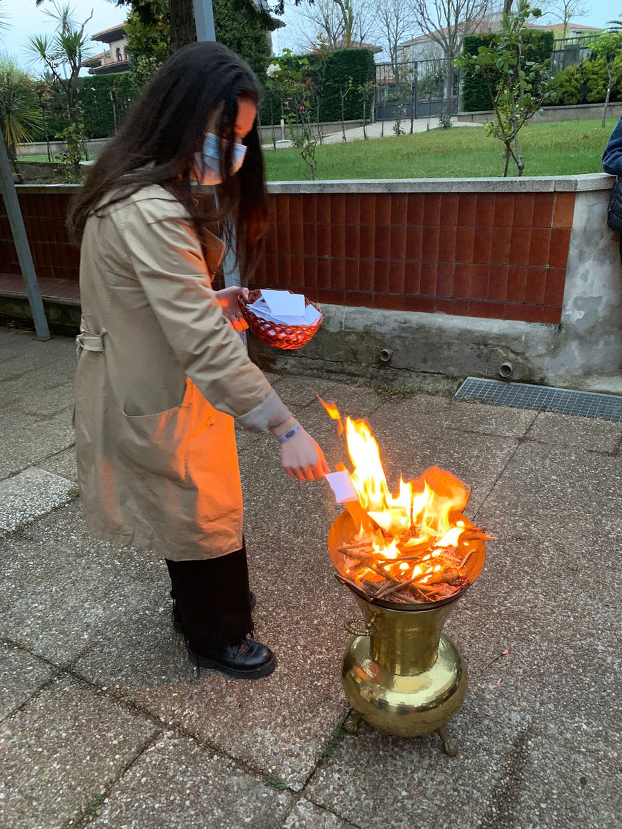 MariaReinaInma's tweet photo. Momentos especiales de nuestra celebración de la Prepascua. https://t.co/PiNstdRm8I